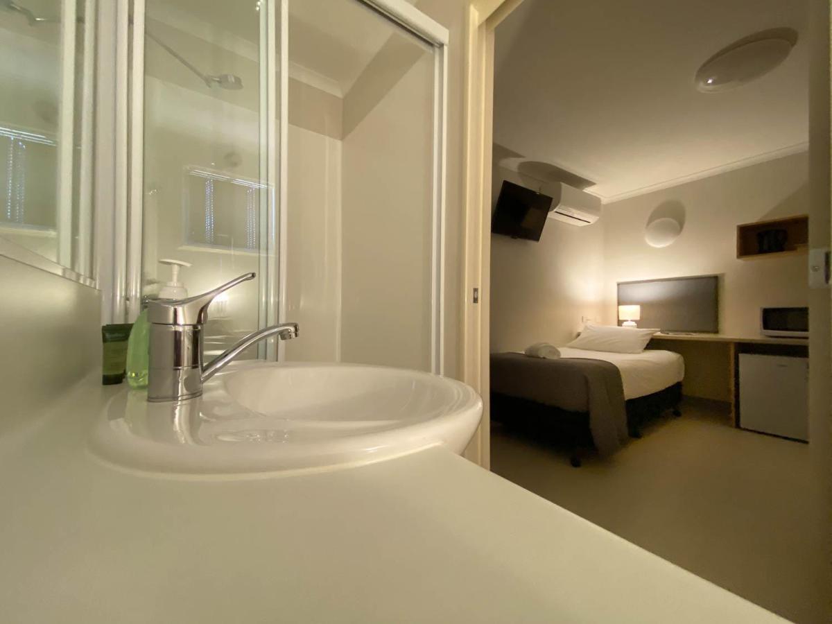 Lake Tyrrell Accommodation Lta Sea Lake Экстерьер фото