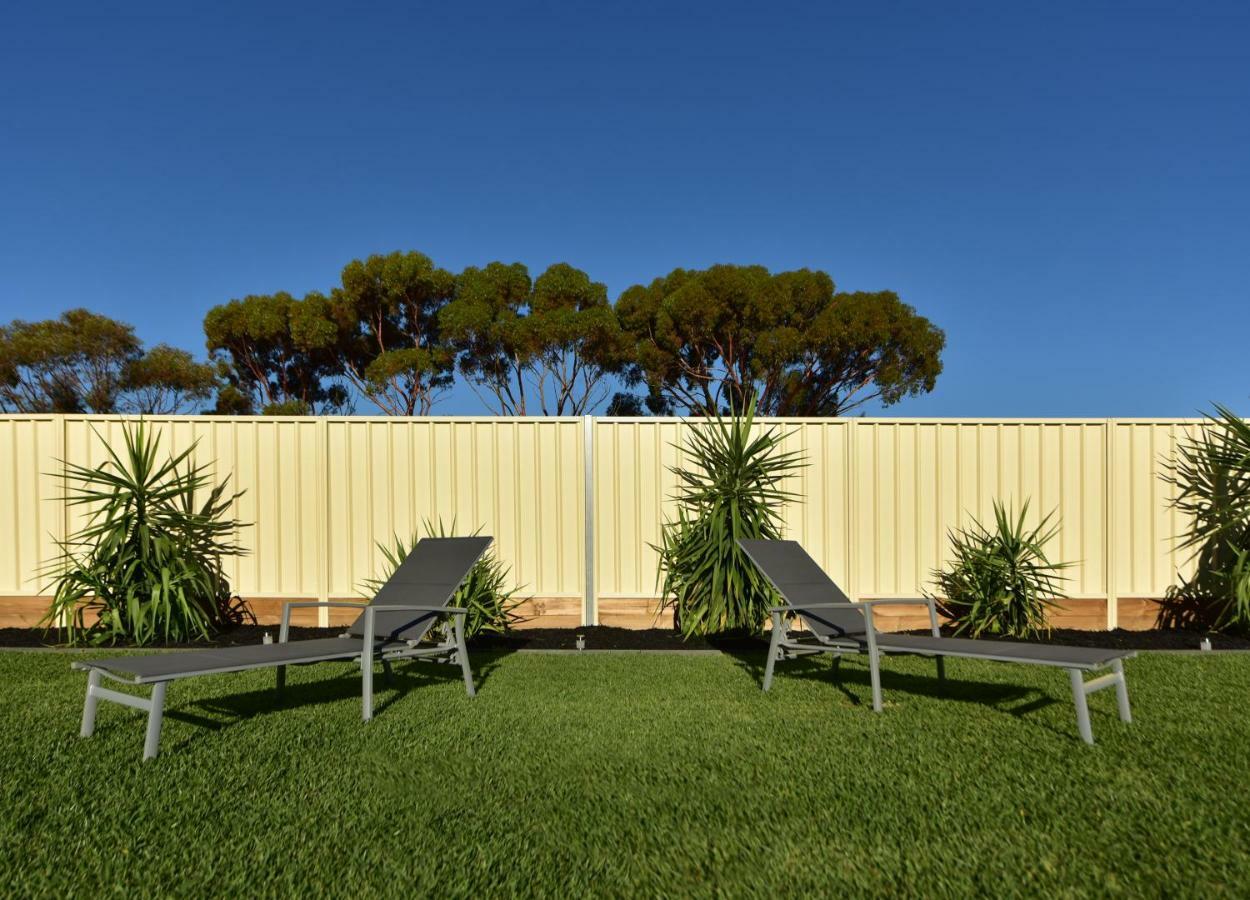 Lake Tyrrell Accommodation Lta Sea Lake Экстерьер фото